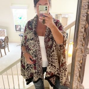 NWT vertigo poncho wrap